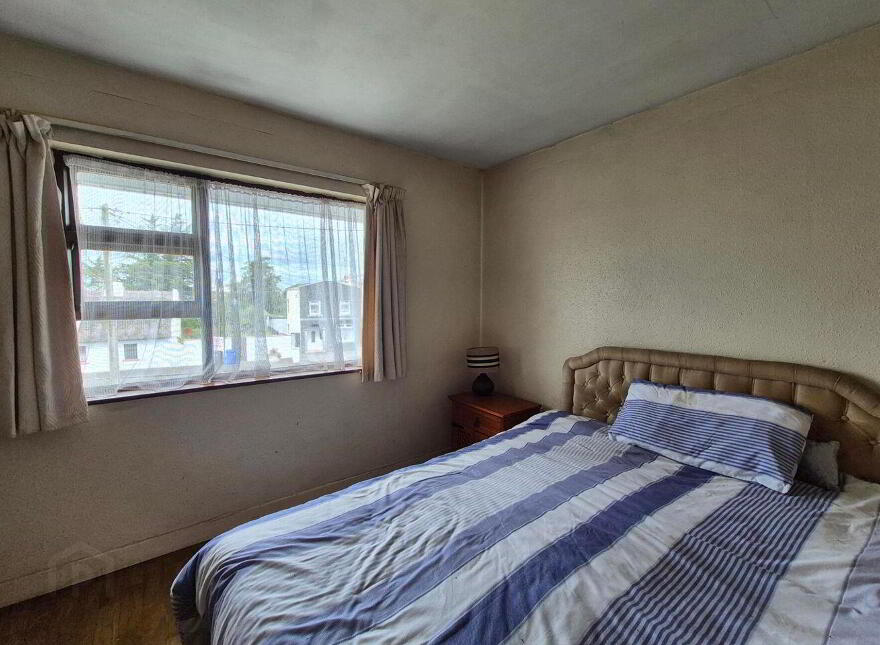 Galway Road, Tuam, H54W244