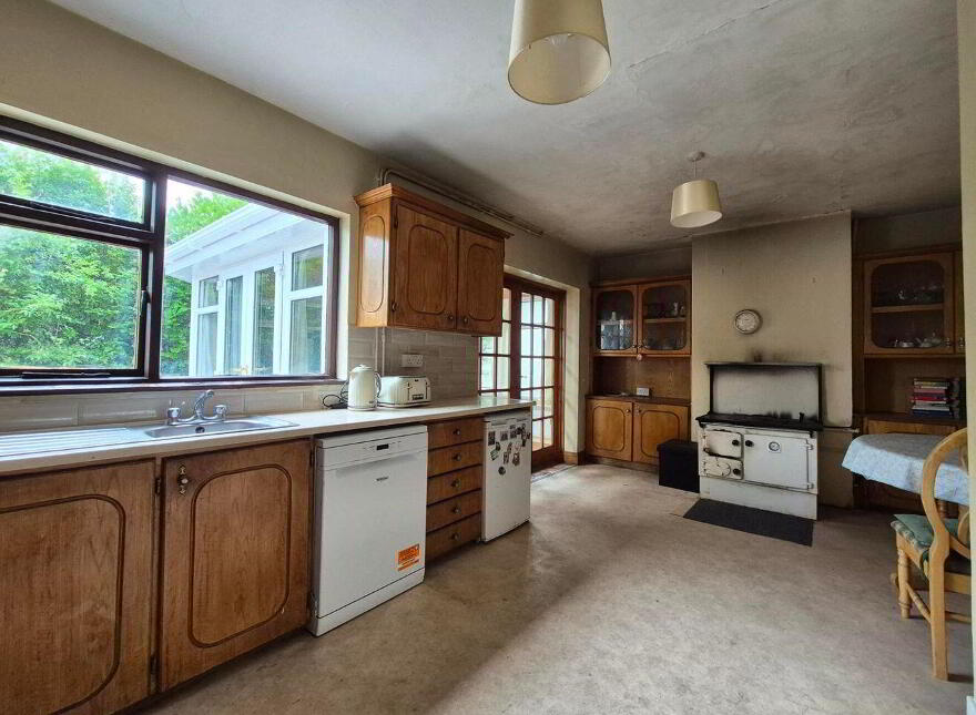 Galway Road, Tuam, H54W244
