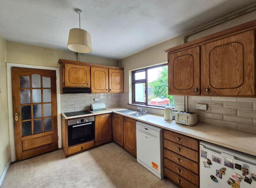 Galway Road, Tuam, H54W244