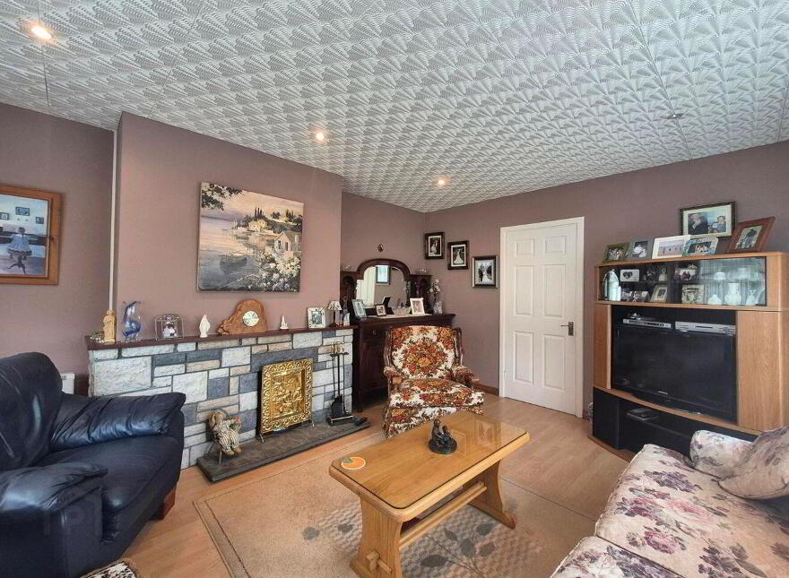 2 Grattan Park, Mountbellew, H53P025