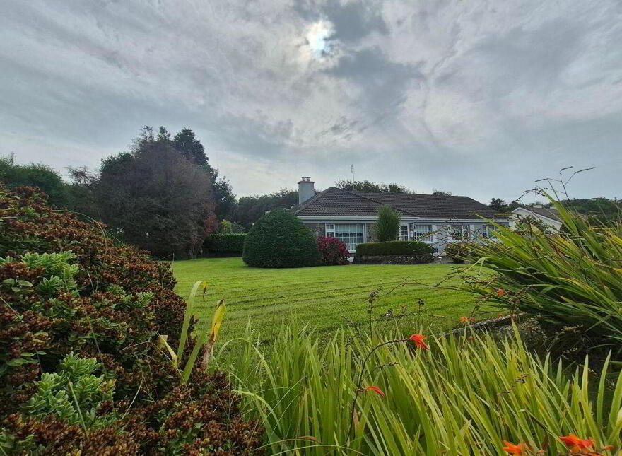 2 Grattan Park, Mountbellew, H53P025