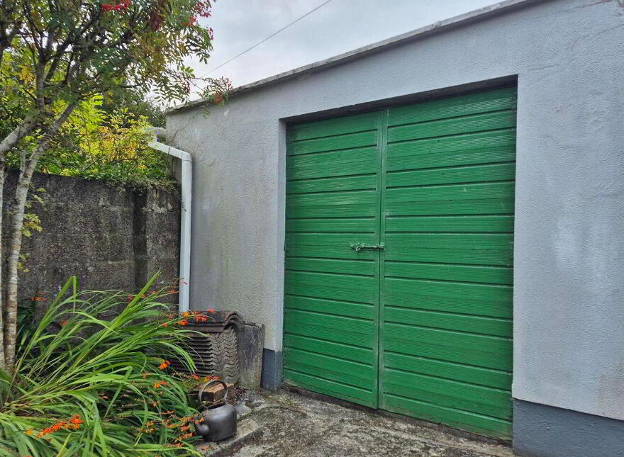 2 Grattan Park, Mountbellew, H53P025