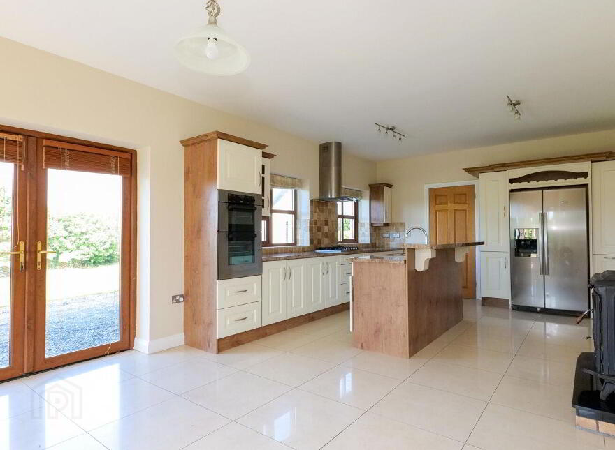 Ardskea Beg, Ballyglunin, Ballyglunin, H54A628