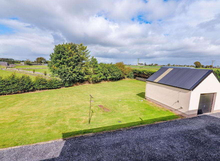 Ardskea Beg, Ballyglunin, Ballyglunin, H54A628