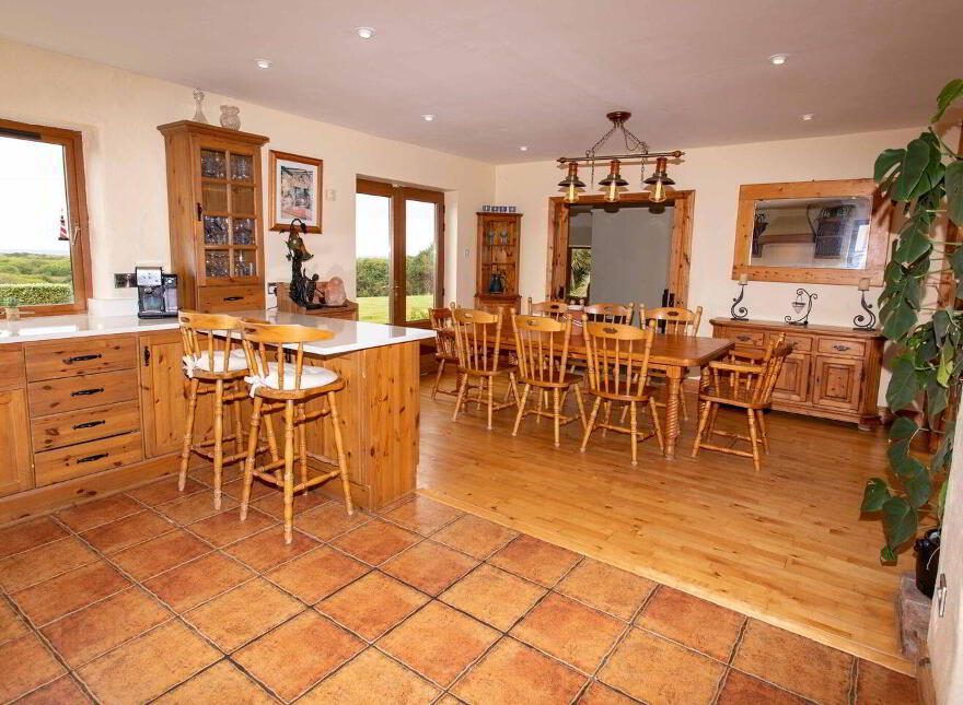 Cappaclogh, Camp, V92PX88
