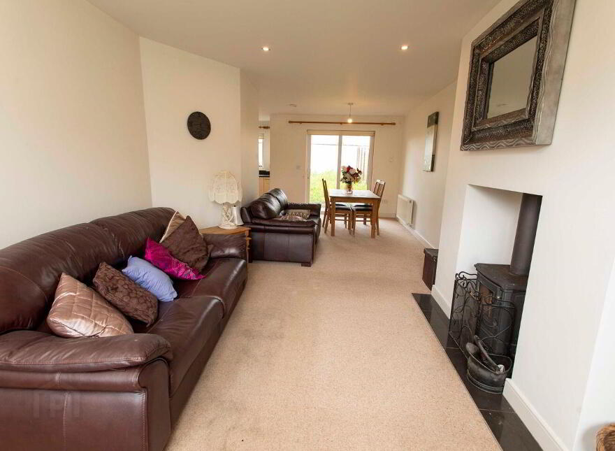 9 Hollow Way, Oakview Village, Tralee, V92WEP1