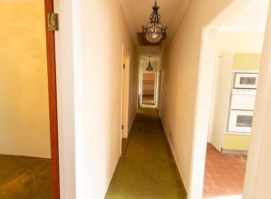 Warrudi House, Liscahane, The Spa, V92AP6R