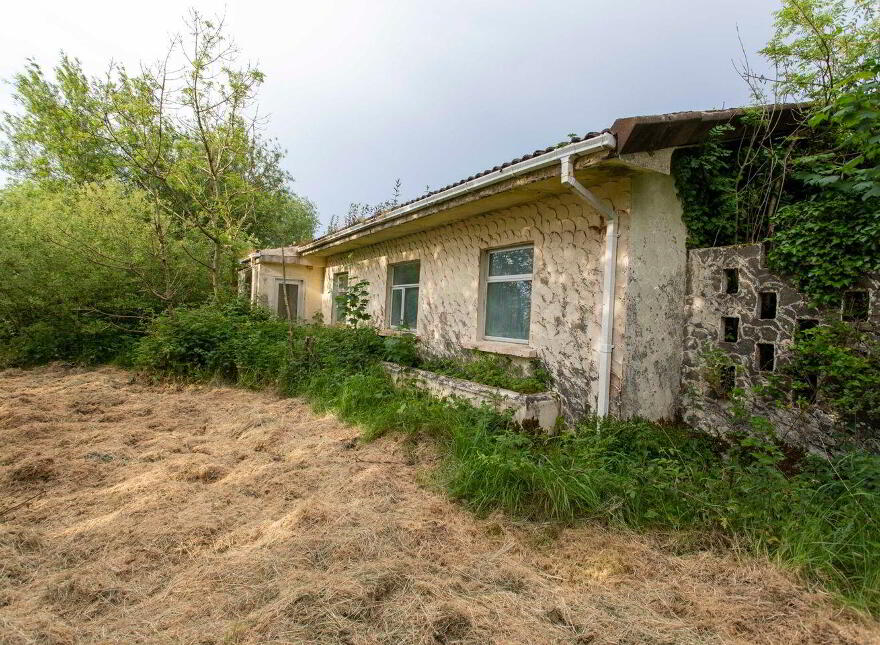 Warrudi House, Liscahane, The Spa, V92AP6R
