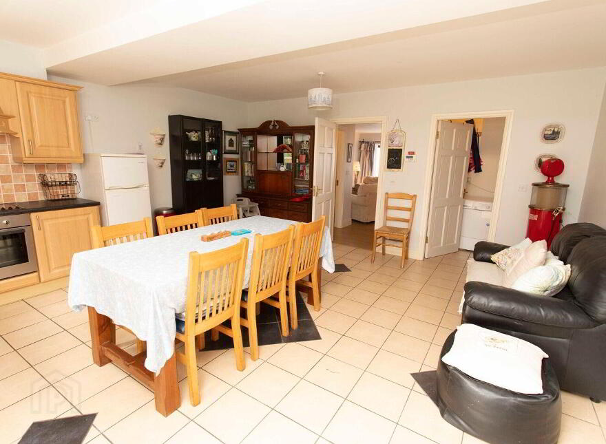 4 Tralee Bay Holiday Village, Aughacasla, V92YX02
