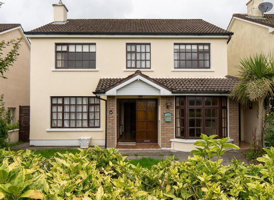35 Racecourse Lawn, Tralee, V92A43K photo