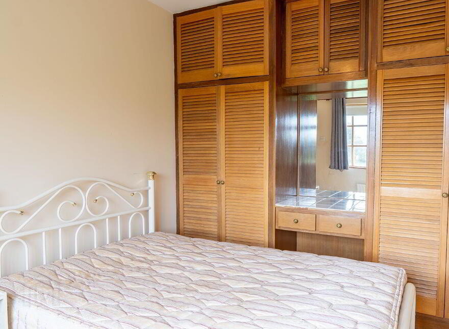 35 Racecourse Lawn, Tralee, V92A43K