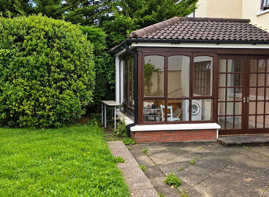 35 Racecourse Lawn, Tralee, V92A43K