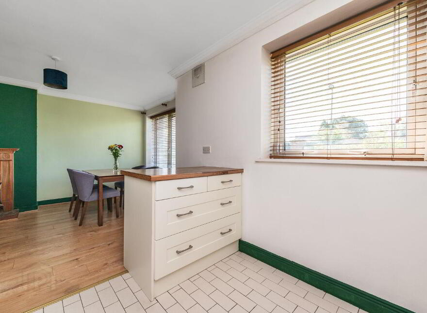 10 Beasley House, Punchestown Gate, Naas, W91E924