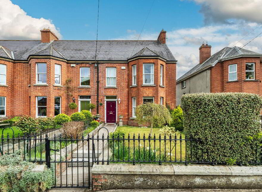 1 Victoria Terrace, Naas, W91YC8C