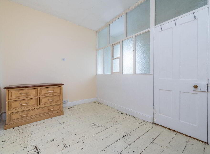 1 Victoria Terrace, Naas, W91YC8C