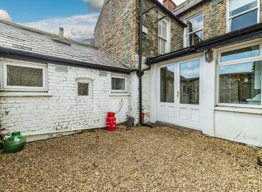 1 Victoria Terrace, Naas, W91YC8C