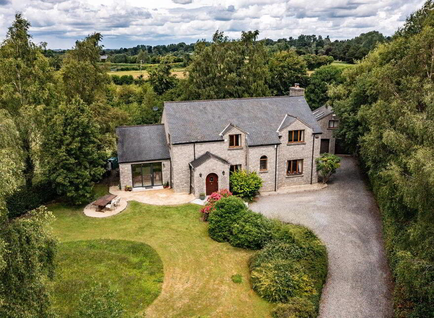 Bodenstown Lodge, Bodenstown, Sallins, W91HT28