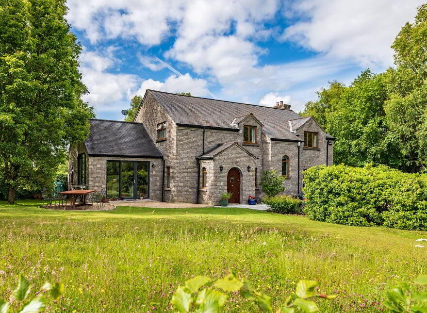 Bodenstown Lodge, Bodenstown, Sallins, W91HT28
