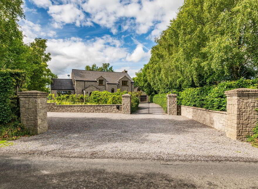 Bodenstown Lodge, Bodenstown, Sallins, W91HT28