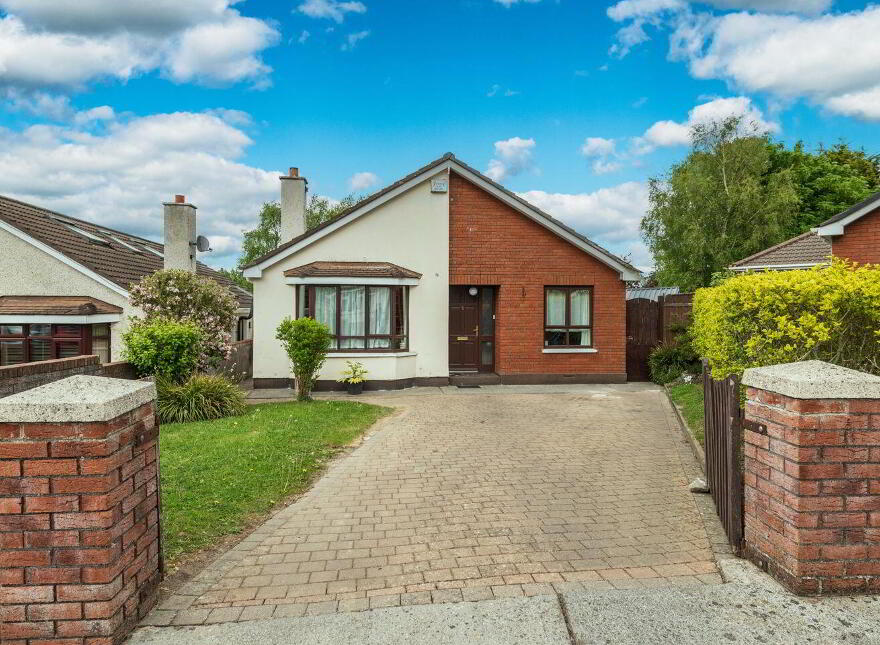 5 Alderwood Court, Naas, W91HD7V