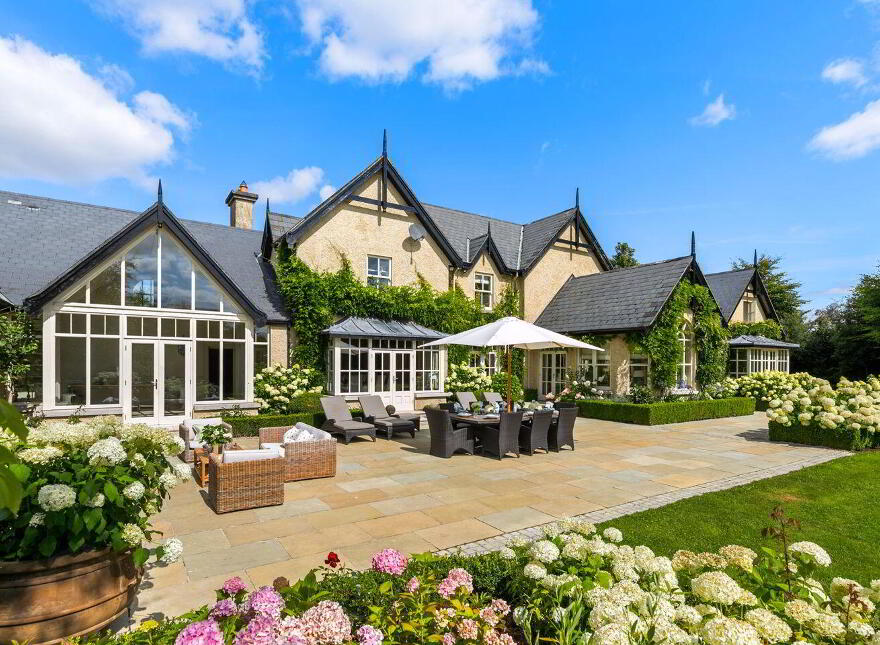 Swordlestown Lodge, Swordlestown North,, Punchestown, Punchestown