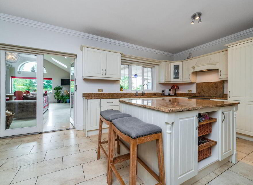 13 Dowdingstown Wood, Naas, Two Mile House, W91V67W