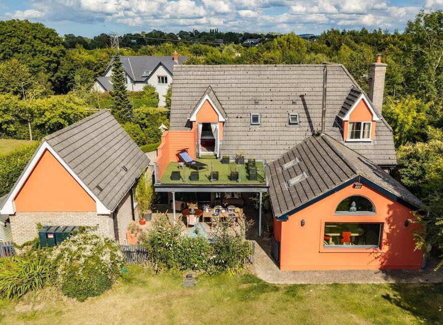 13 Dowdingstown Wood, Naas, Two Mile House, W91V67W