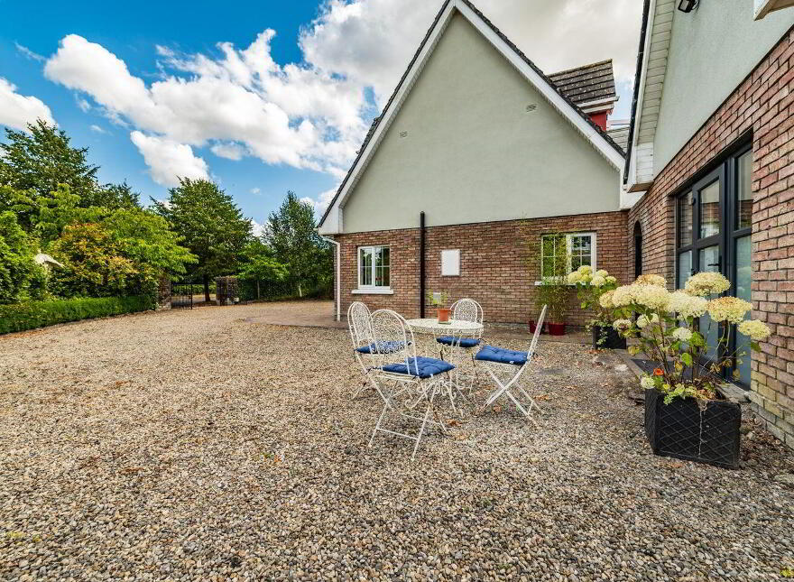 13 Dowdingstown Wood, Naas, Two Mile House, W91V67W