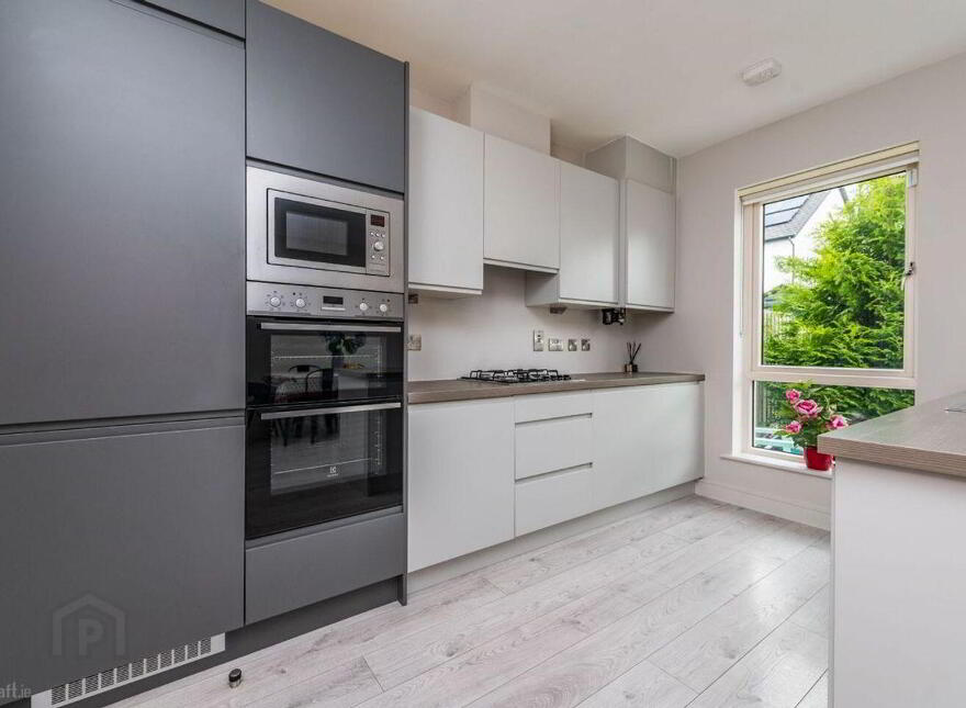 10 Oak Park Avenue, Oak Park, Naas, W91E5CT