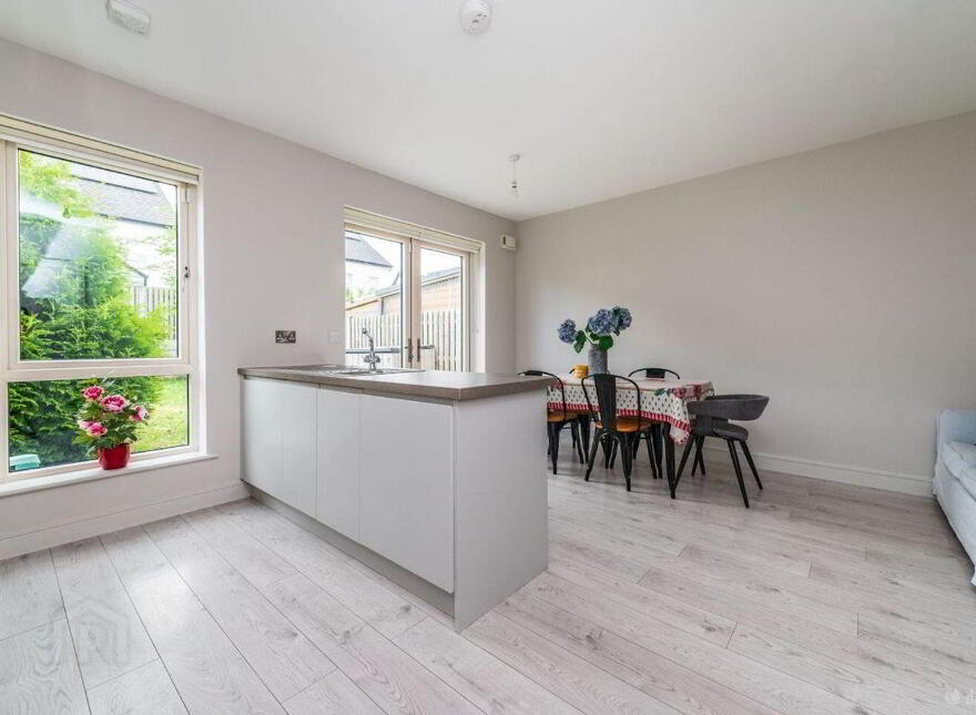 10 Oak Park Avenue, Oak Park, Naas, W91E5CT
