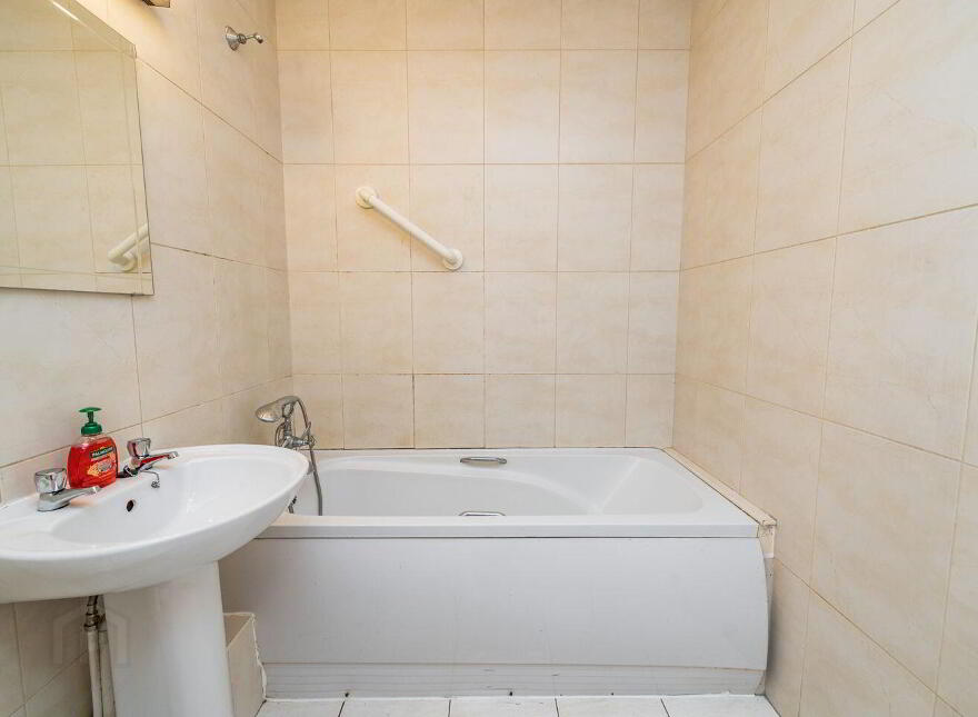 16B The Waterways, Sallins, W91ND37