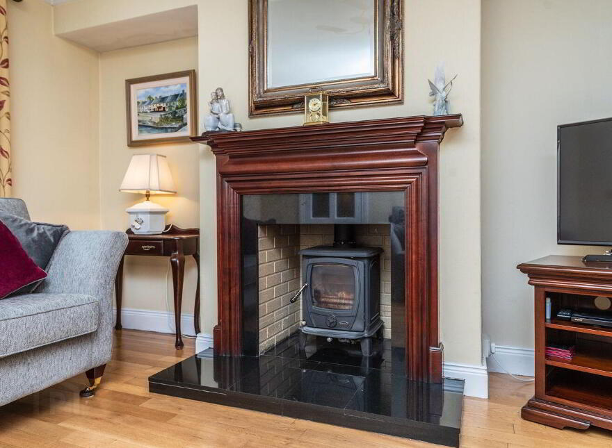 Canal View, Sallins, W91FE42