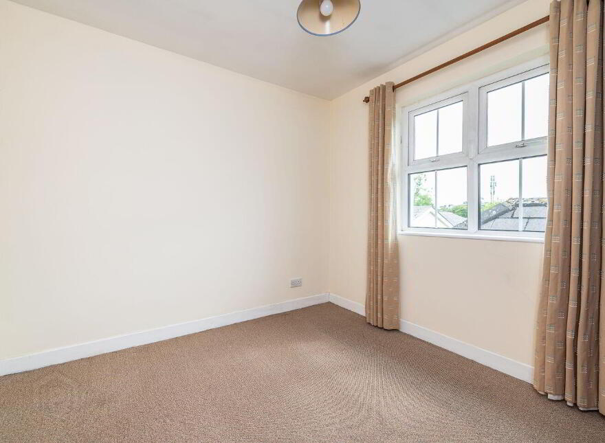 Canal View, Sallins, W91FE42