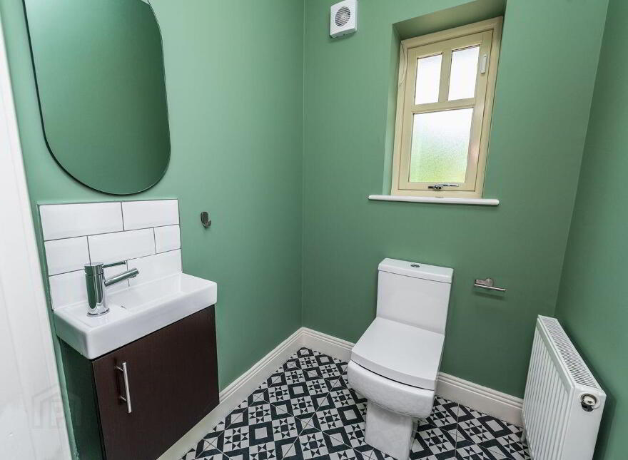 65 Willouise, Sallins, W91WRW2