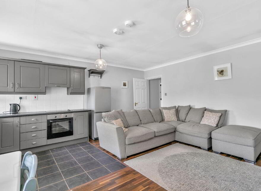 32 Fairfield, Dublin Road, Athy, R14T266