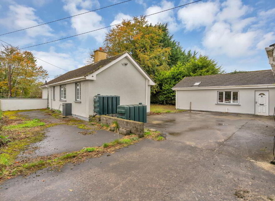 Whitesland, Residence &, 2 No. Apartment Units, Rathbride Road, Kildare, R51PX53