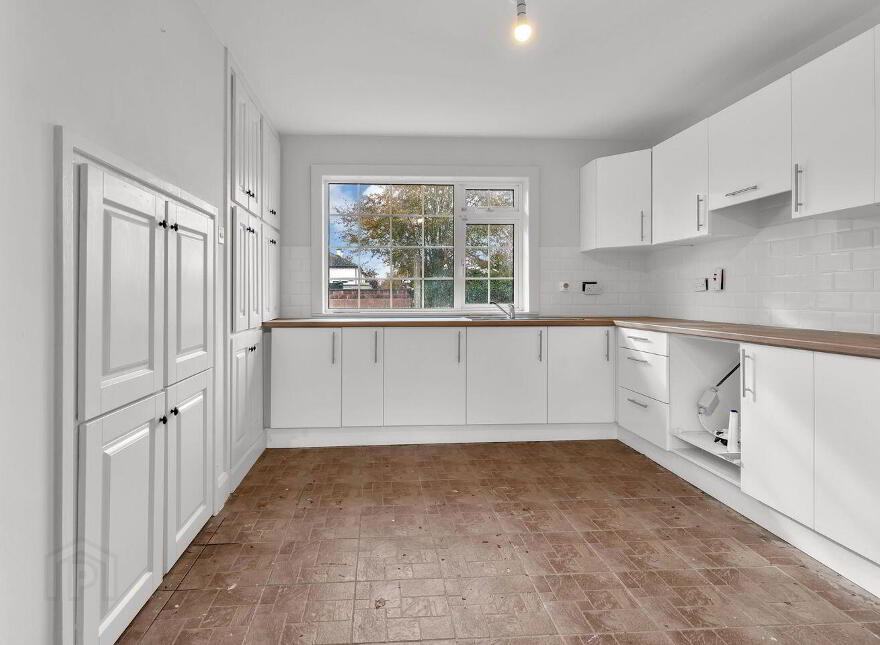 Whitesland, Residence &, 2 No. Apartment Units, Rathbride Road, Kildare, R51PX53