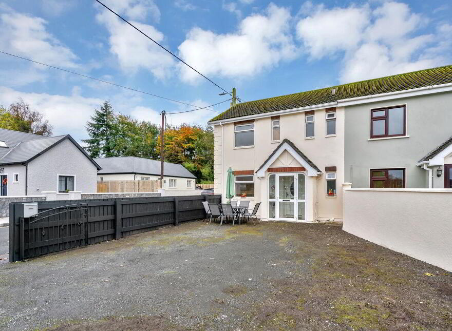 Avonbeg, Suncroft Road, Brownstown Lower, The Curragh, R56FX52