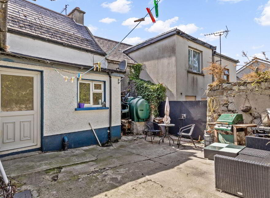 Bridge Street, Hacketstown, R93KV25