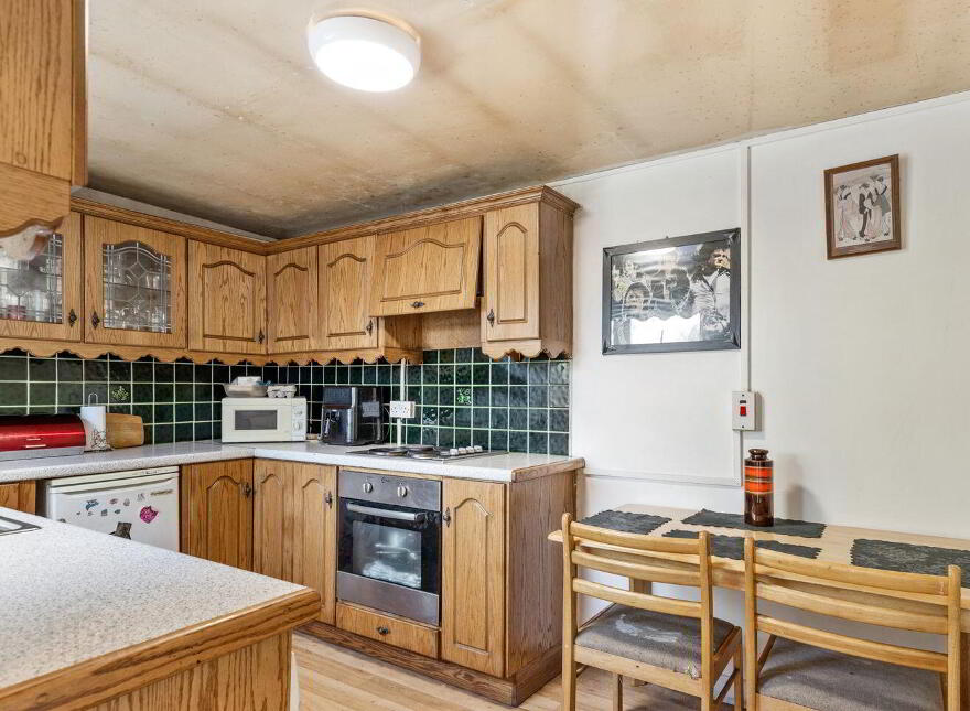 Bridge Street, Hacketstown, R93KV25