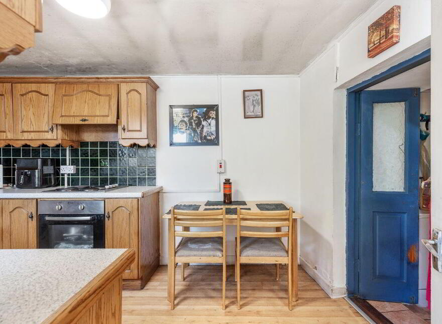 Bridge Street, Hacketstown, R93KV25