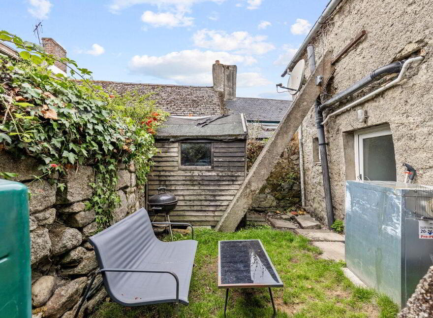 The Red Door, Old Chapel Lane, Tullow, R93HP68