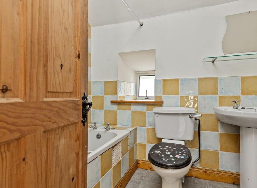 The Red Door, Old Chapel Lane, Tullow, R93HP68