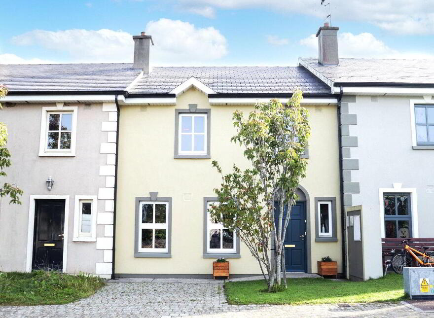 8 Chestnut Drive, Brookfield, Ballyhale, R95D267