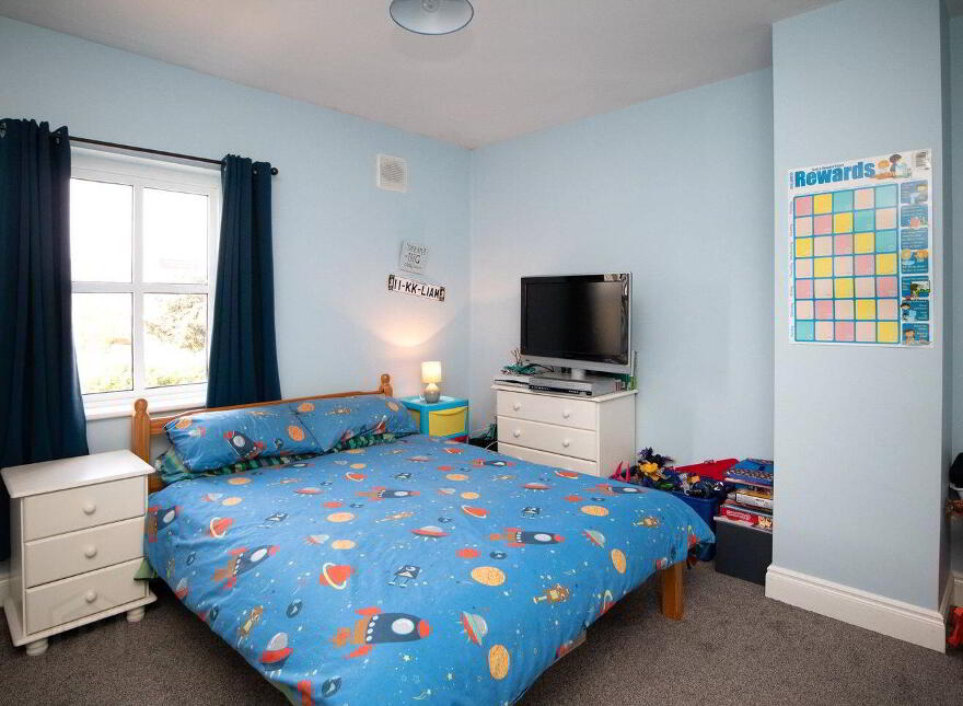 8 Chestnut Drive, Brookfield, Ballyhale, R95D267