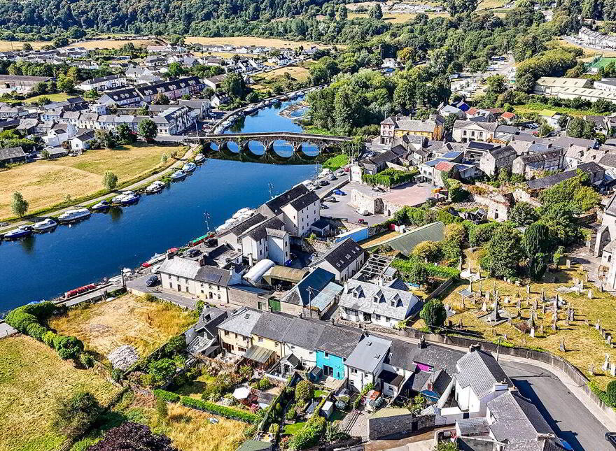 10 Barrow Lane, Graiguenamanagh, R95A5F3