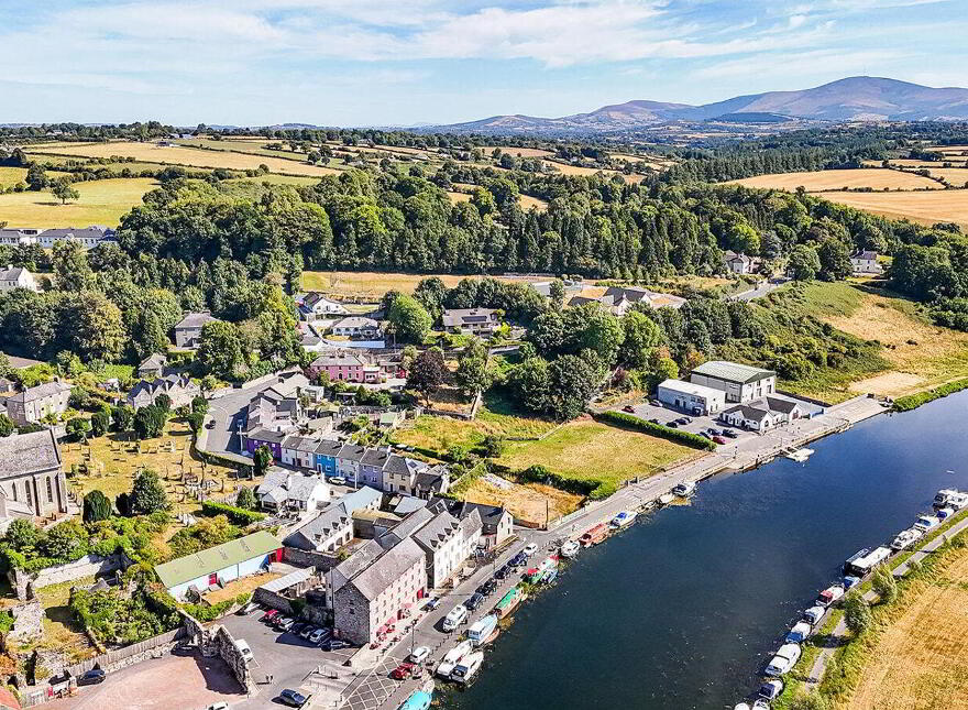 10 Barrow Lane, Graiguenamanagh, R95A5F3