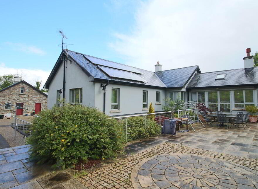 Sally Hill House, Lavagh, Rooskey, N41YY07