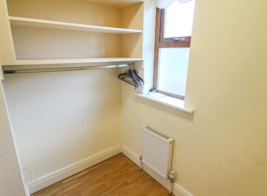 Clenahoo House, Leitrim Road, Carrick-On-Shannon, N41FN24