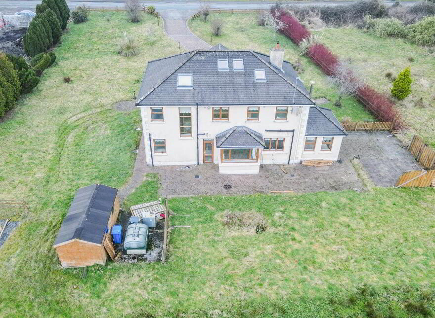 Clenahoo House, Leitrim Road, Carrick-On-Shannon, N41FN24